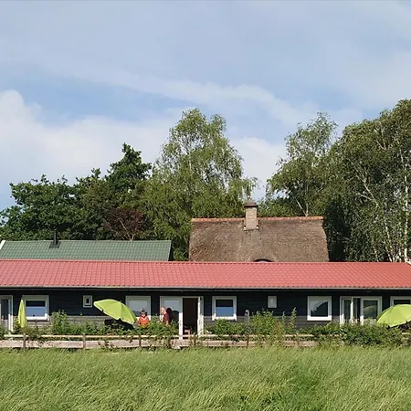 Zusenzomer Bed & Breakfast *