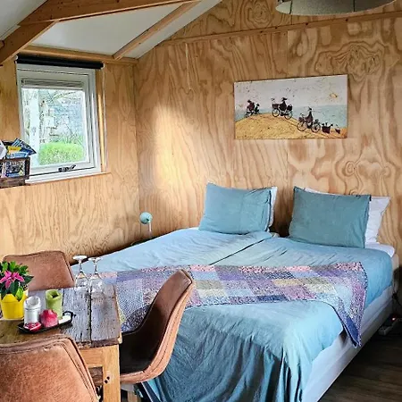 Bed & Breakfast Zusenzomer Oostwoud