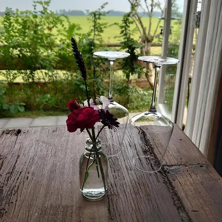 ベッド・アンド・ブレックファスト Zusenzomer 4*